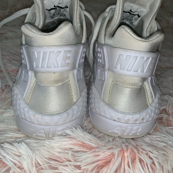 Nike Air Huarache - Picture 3 of 4